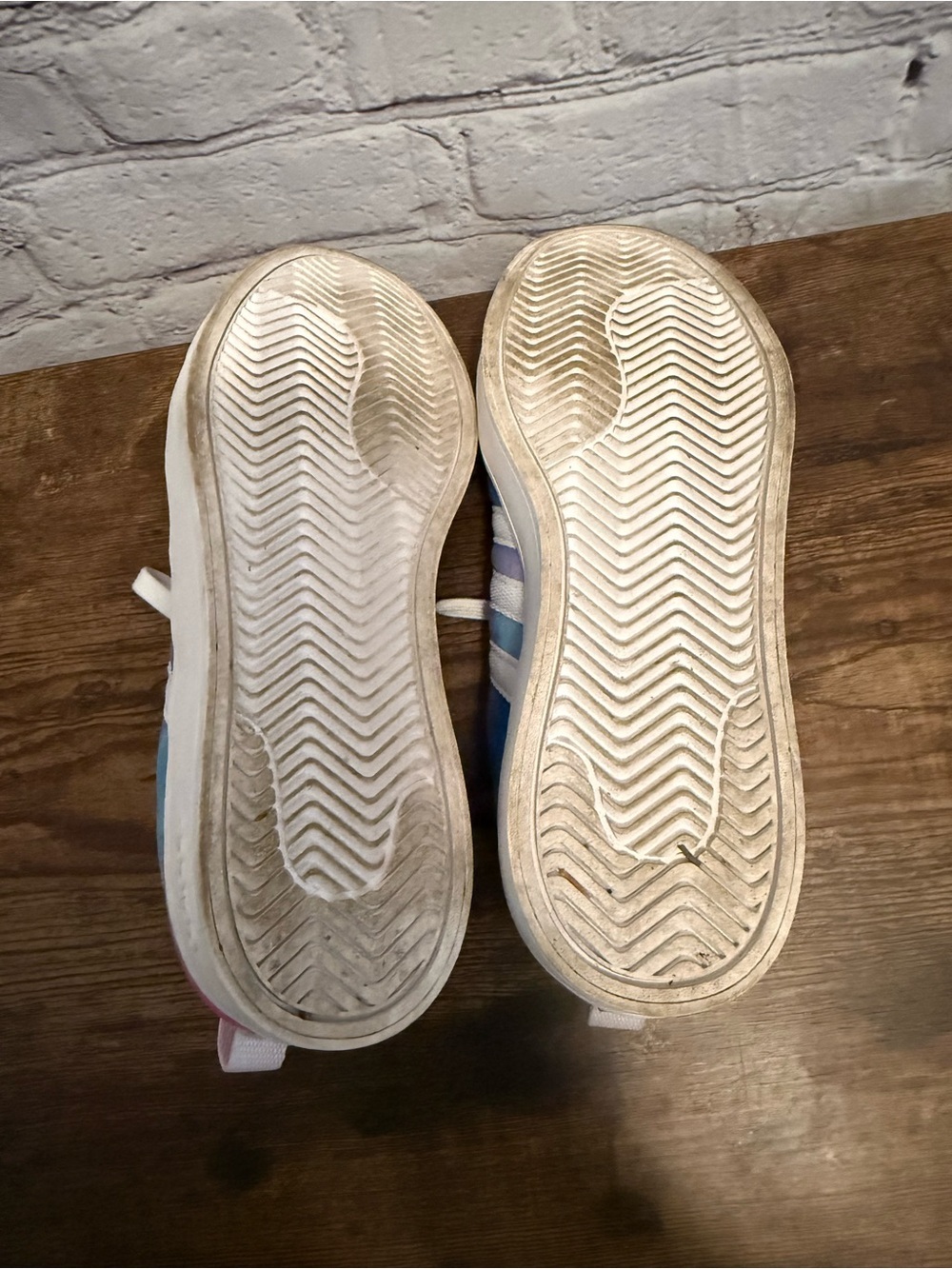 adidas Superstar Blue Pink White Sneakers Size7 - Picture 8 of 8